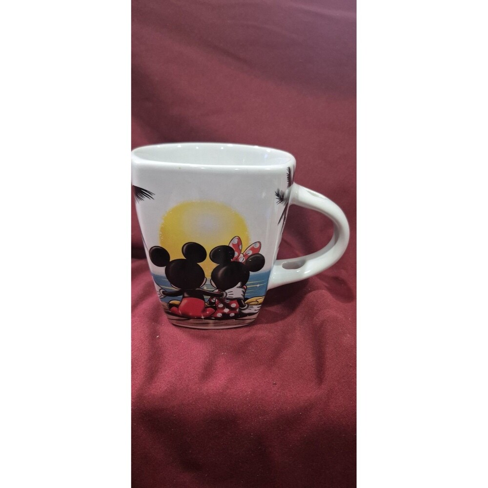 Disney Jerry Leigh Mickey & Minnie Mouse Watching Sunset Mug No Spoon